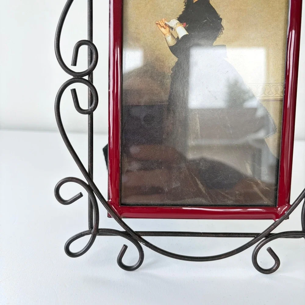 Fetco Home Decor Burgundy Enamel and Black Wire Scrollwork 4x6 Picture Frame